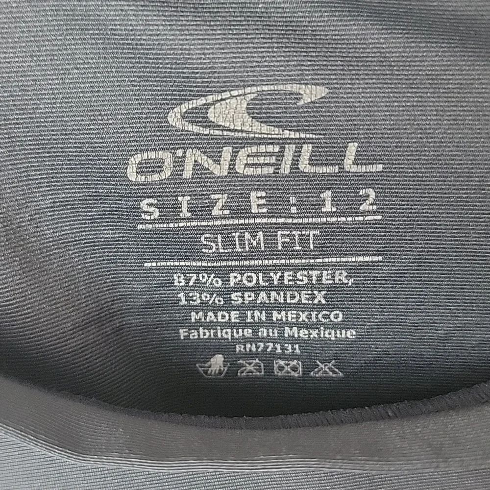 O'NEILL Unisex Gray UV Protection Long‎ Sleeve Rash Guard Activewear Beach Shirt